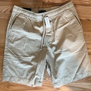 Banana Republic Mens Deck Shorts (NEW)